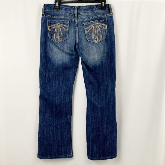 7 Lightly Distressed Bootcut Jeans 30 - Picture 5 of 13